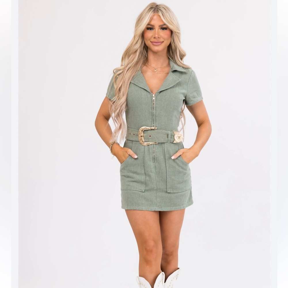 Country concert 🎵 Short-Sleeve Zip Front Mini Dress with Belt - Sage Green